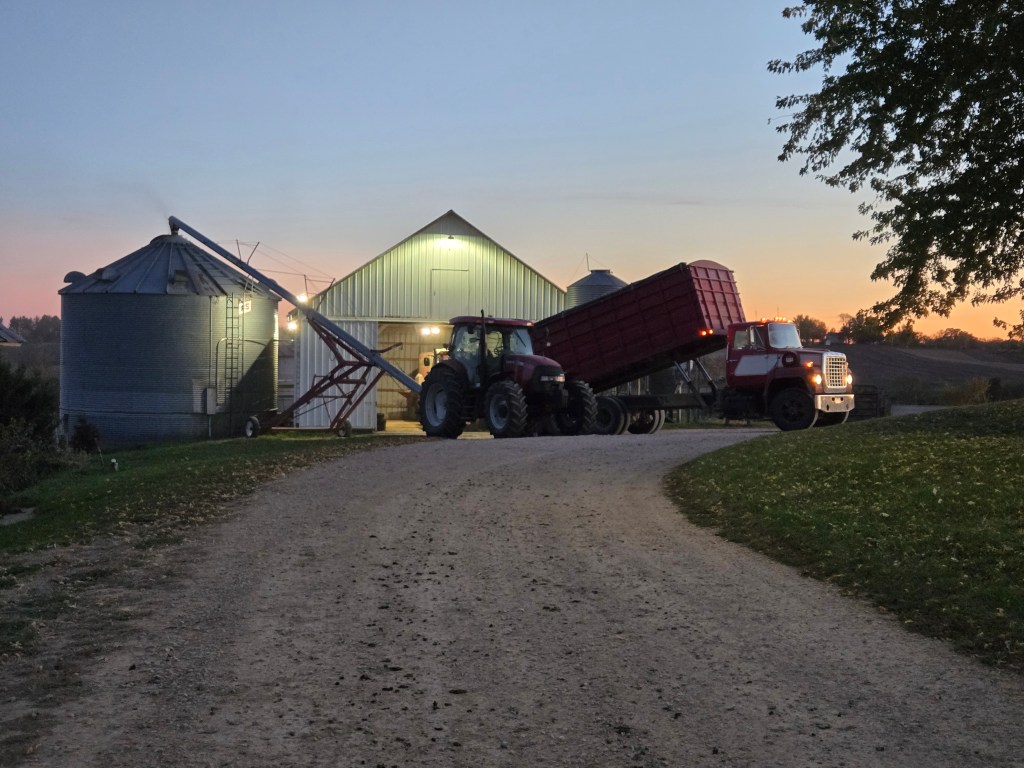 The Day My Grandam Passed Away – The Farm Still Kept&nbsp;Going